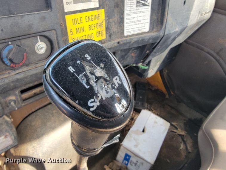 image for item MH9646 1997 International 4900  digger derrick truck