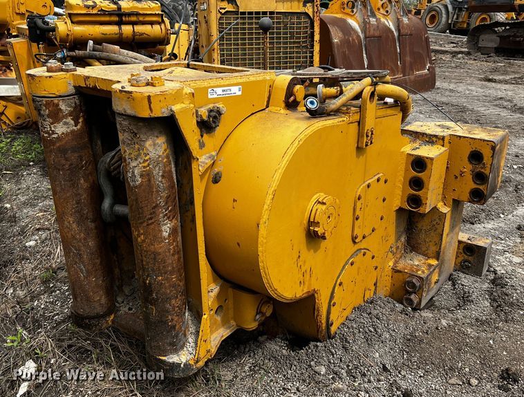 image for item MK9776 Caterpillar D10N  winch