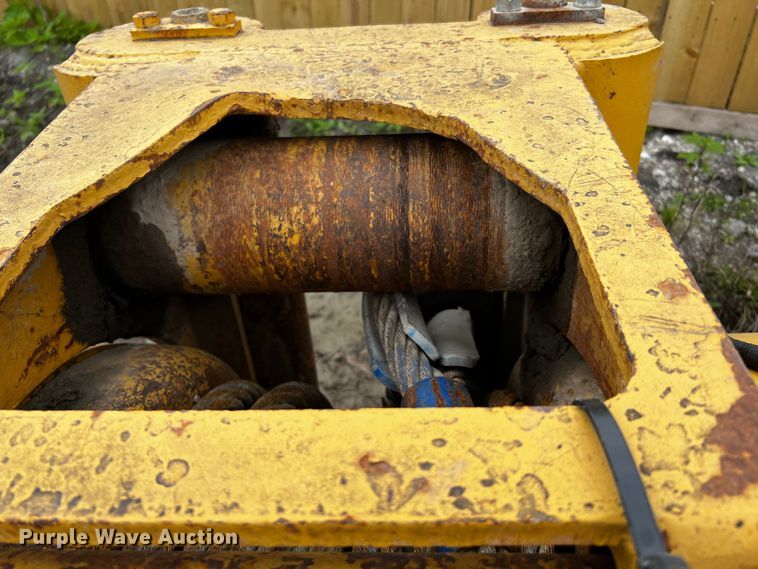 image for item MK9776 Caterpillar D10N  winch