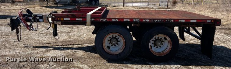 image for item MM9146 2003 Great Lakes  flatbed trailer