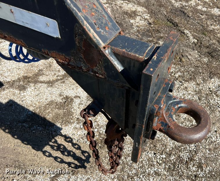 image for item MM9146 2003 Great Lakes  flatbed trailer