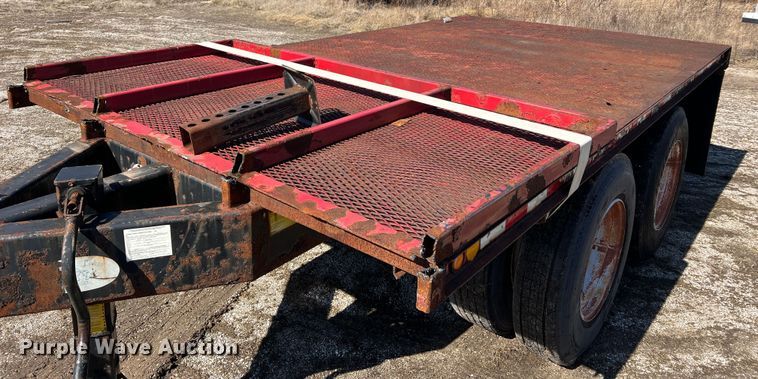 image for item MM9146 2003 Great Lakes  flatbed trailer
