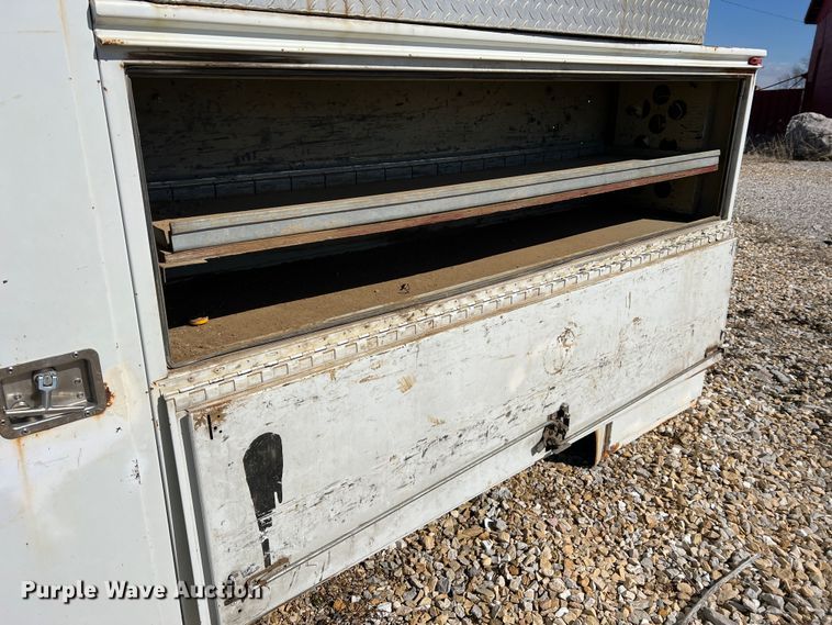 image for item MM9148 Knapheide 7133HR60C  service bed