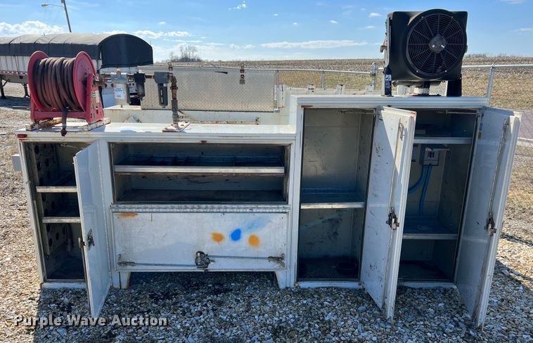 image for item MM9148 Knapheide 7133HR60C  service bed