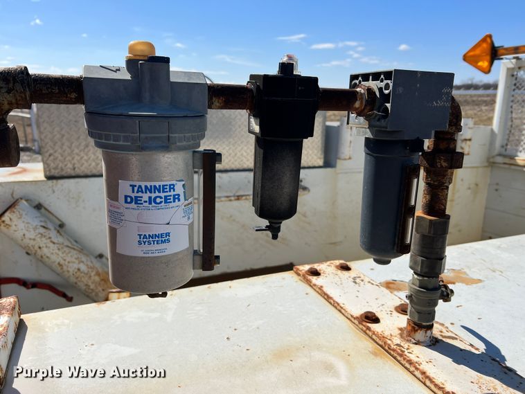 image for item MM9148 Knapheide 7133HR60C  service bed