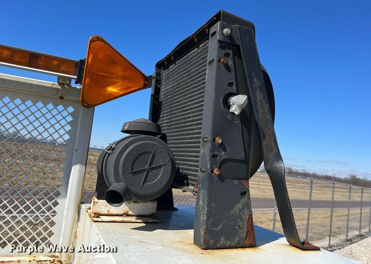 image for item MM9148 Knapheide 7133HR60C  service bed