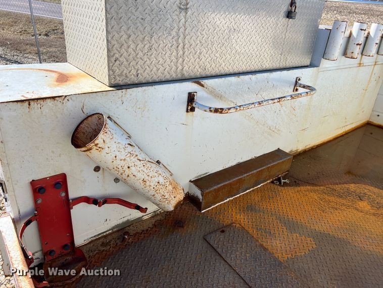 image for item MM9148 Knapheide 7133HR60C  service bed