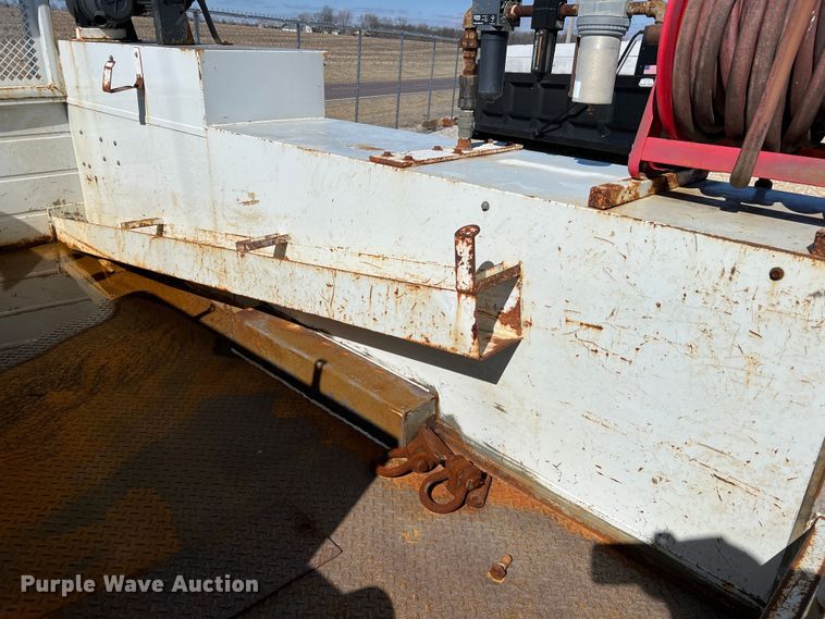 image for item MM9148 Knapheide 7133HR60C  service bed