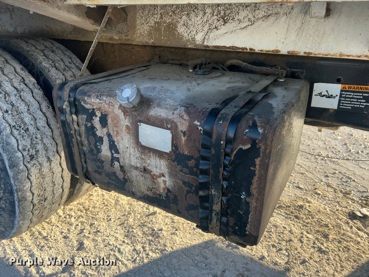 image for item MM9150 2002 Crane Carrier Low Entry  refuse truck