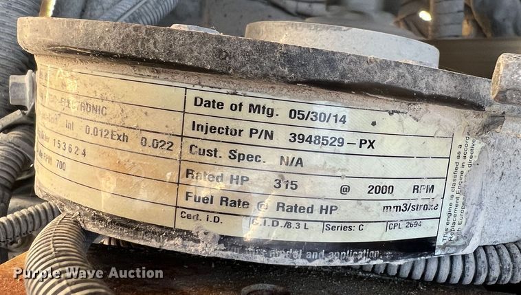 image for item MM9150 2002 Crane Carrier Low Entry  refuse truck