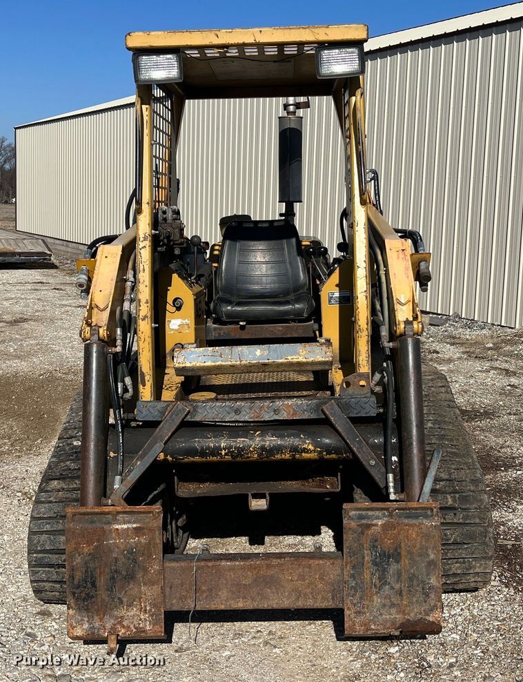 image for item MM9184 1996 ASV MD70  tracked skid steer loader