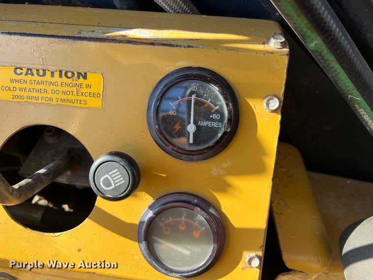 image for item MM9184 1996 ASV MD70  tracked skid steer loader