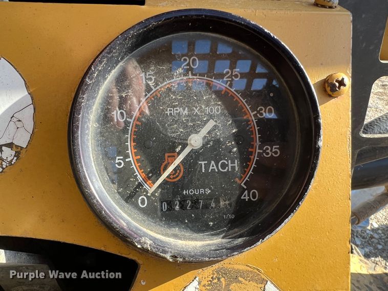 image for item MM9184 1996 ASV MD70  tracked skid steer loader