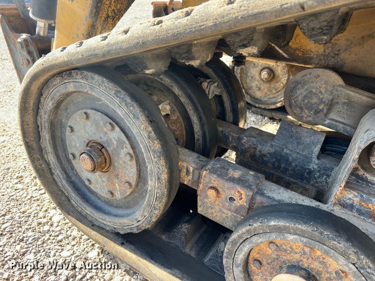 image for item MM9184 1996 ASV MD70  tracked skid steer loader