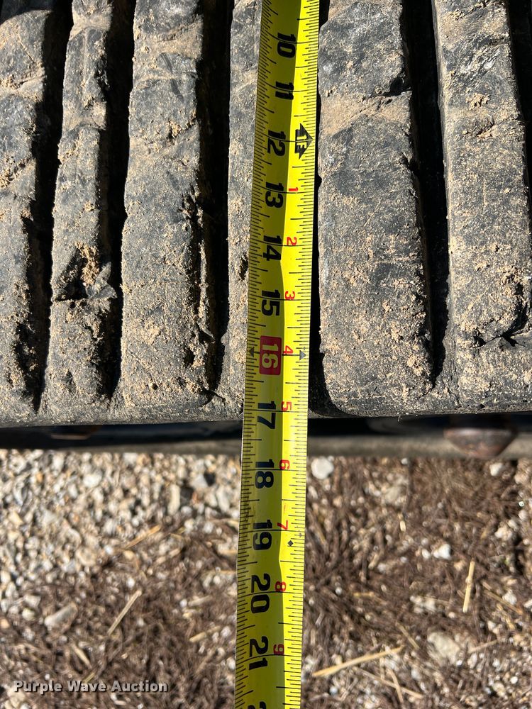 image for item MM9184 1996 ASV MD70  tracked skid steer loader