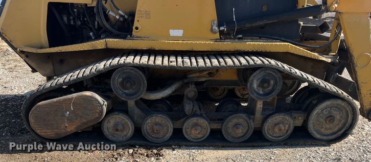 image for item MM9184 1996 ASV MD70  tracked skid steer loader