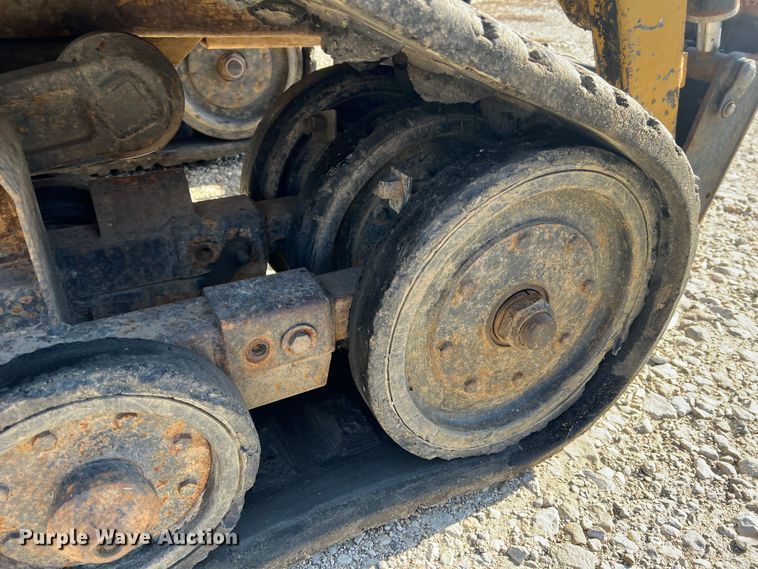 image for item MM9184 1996 ASV MD70  tracked skid steer loader