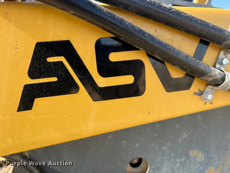 image for item MM9184 1996 ASV MD70  tracked skid steer loader