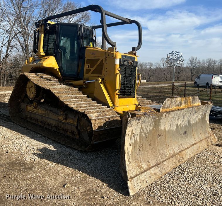 image for item MM9198 2007 Caterpillar D6N LGP  dozer