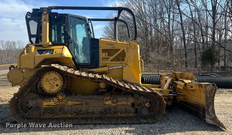image for item MM9198 2007 Caterpillar D6N LGP  dozer