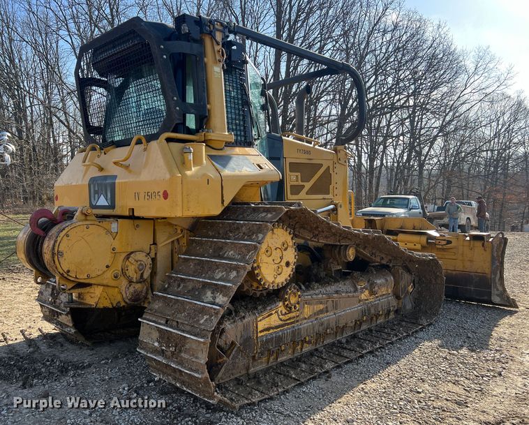 image for item MM9198 2007 Caterpillar D6N LGP  dozer