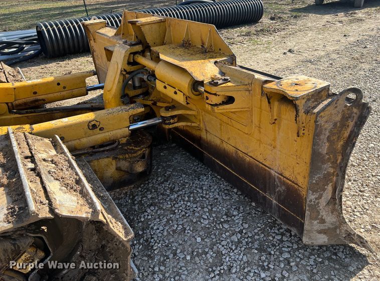 image for item MM9198 2007 Caterpillar D6N LGP  dozer