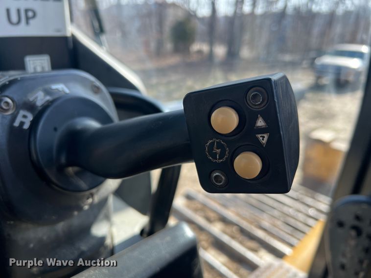 image for item MM9198 2007 Caterpillar D6N LGP  dozer