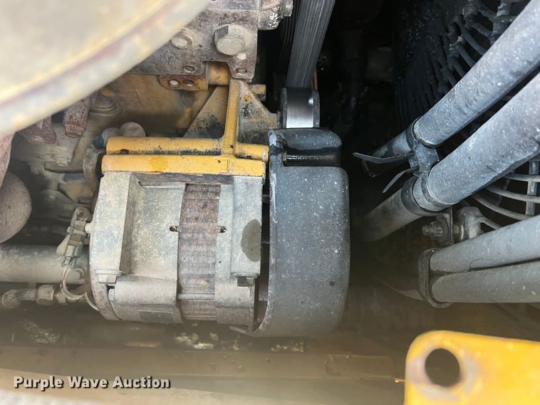 image for item MM9198 2007 Caterpillar D6N LGP  dozer