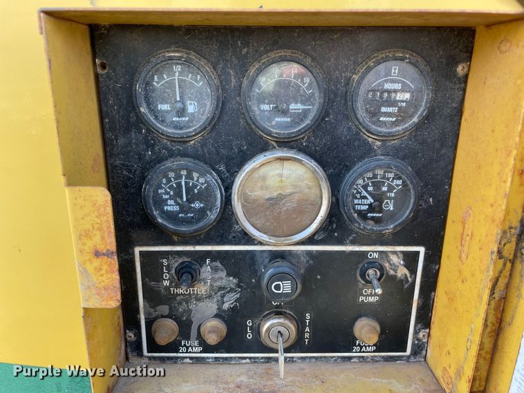 image for item MM9312 2011 Vermeer LP855DT  vacuum excavator