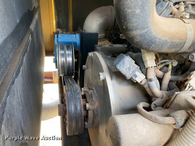 image for item MM9312 2011 Vermeer LP855DT  vacuum excavator