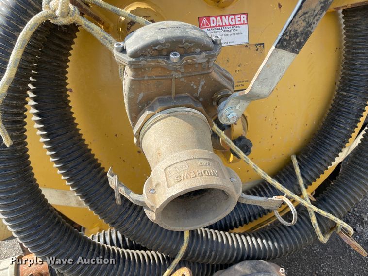 image for item MM9312 2011 Vermeer LP855DT  vacuum excavator