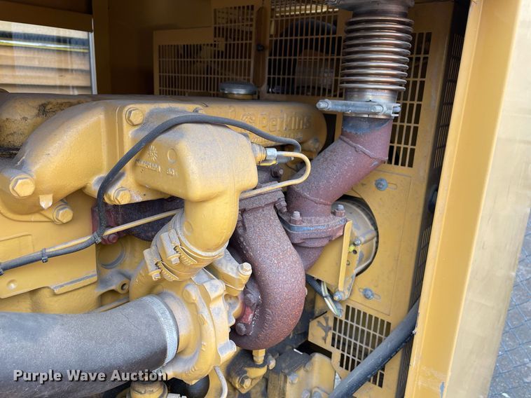 image for item MM9352 1999 Olympian D50P1  generator