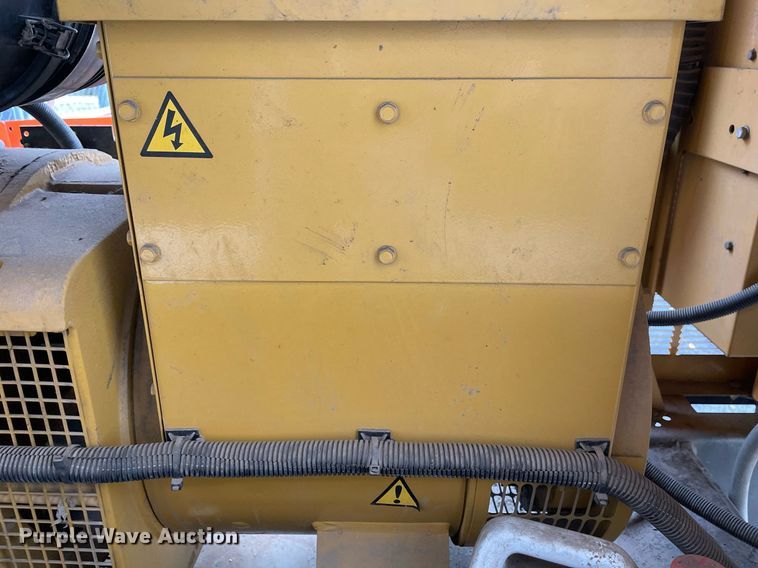 image for item MM9352 1999 Olympian D50P1  generator