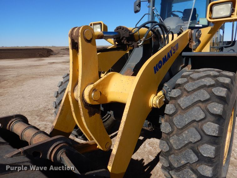 image for item MP9093 2003 Komatsu WA400-5L  wheel loader