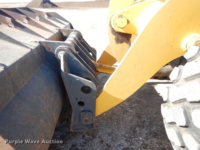 image for item MP9093 2003 Komatsu WA400-5L  wheel loader