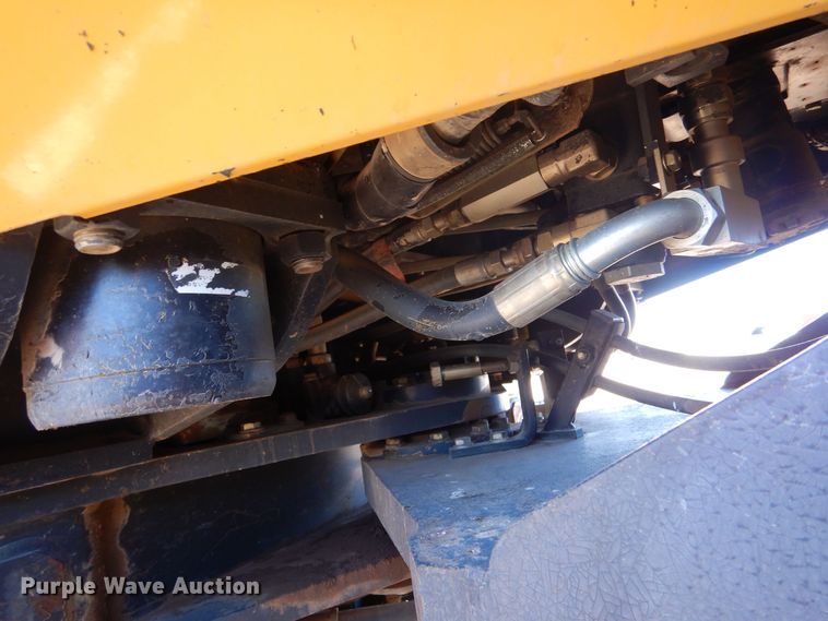 image for item MP9093 2003 Komatsu WA400-5L  wheel loader