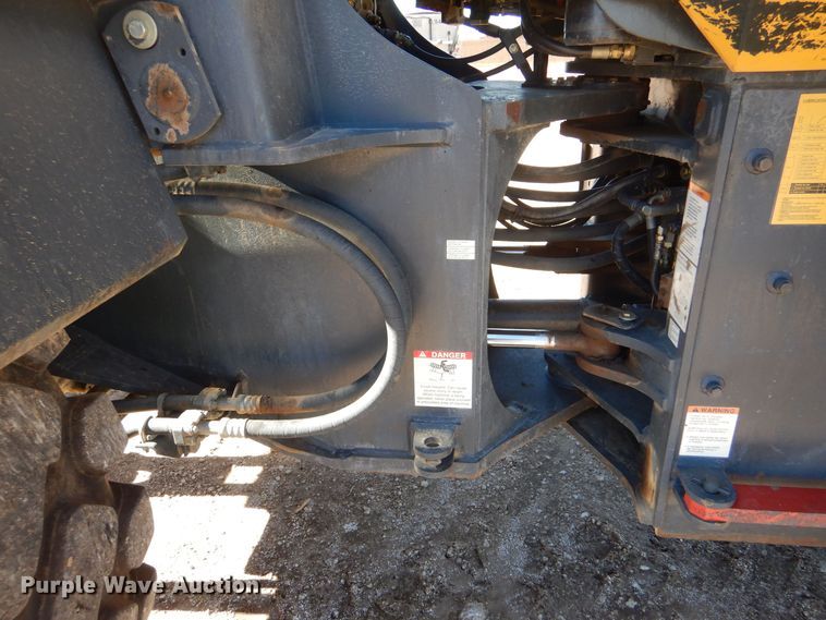 image for item MP9093 2003 Komatsu WA400-5L  wheel loader