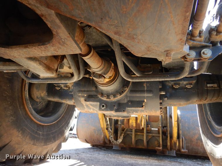 image for item MP9093 2003 Komatsu WA400-5L  wheel loader