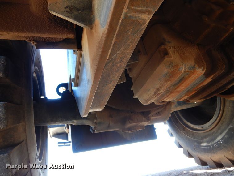 image for item MP9093 2003 Komatsu WA400-5L  wheel loader