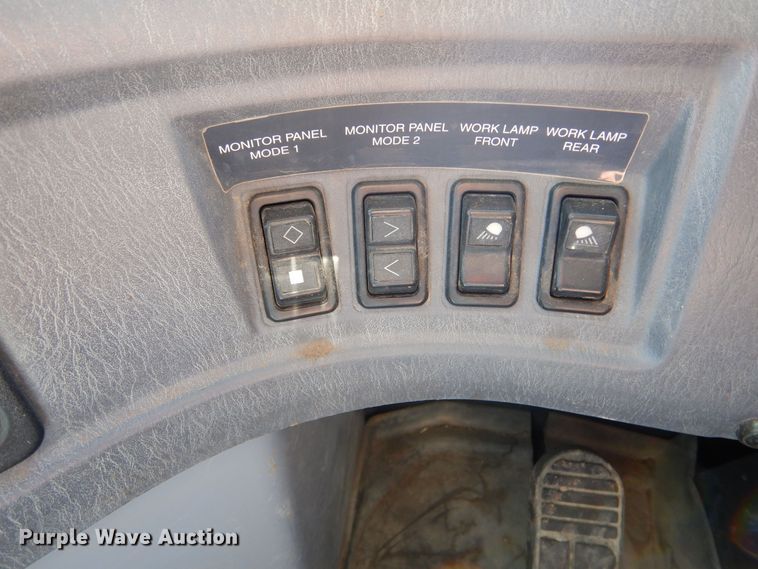 image for item MP9093 2003 Komatsu WA400-5L  wheel loader