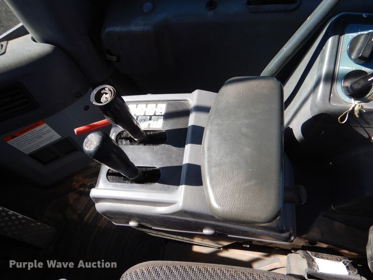 image for item MP9093 2003 Komatsu WA400-5L  wheel loader