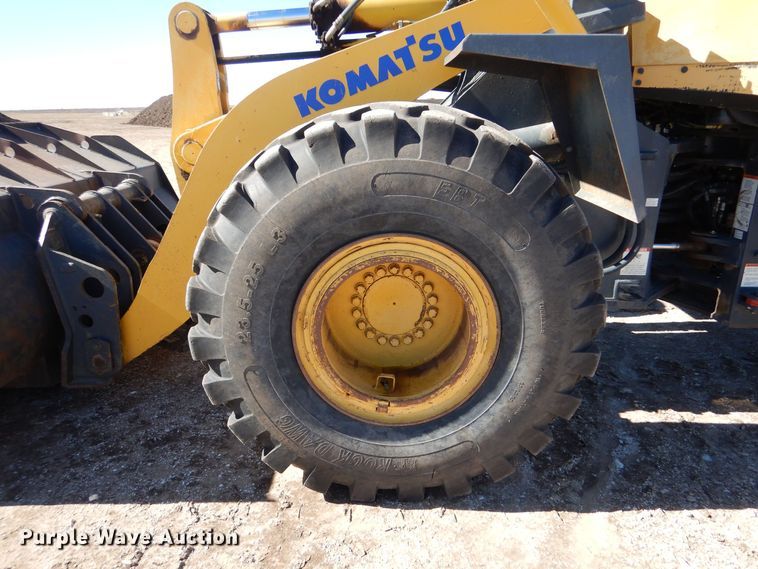 image for item MP9093 2003 Komatsu WA400-5L  wheel loader