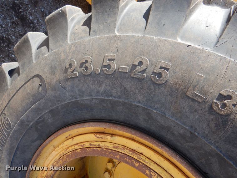 image for item MP9093 2003 Komatsu WA400-5L  wheel loader