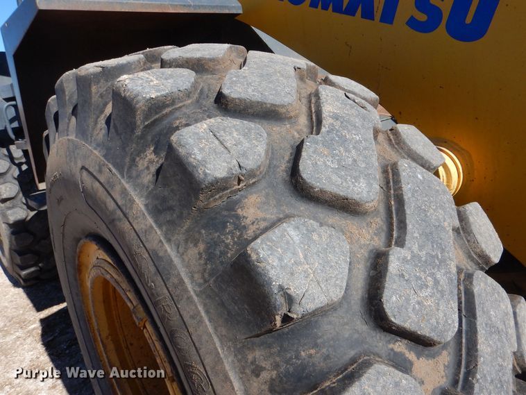 image for item MP9093 2003 Komatsu WA400-5L  wheel loader