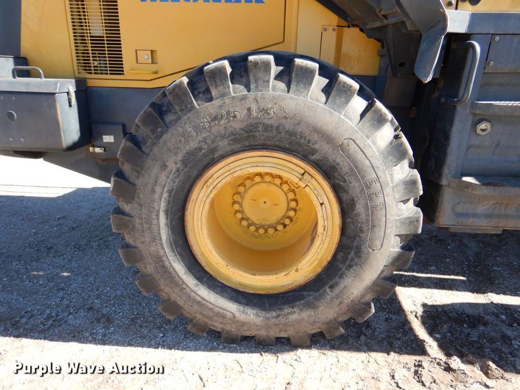 image for item MP9093 2003 Komatsu WA400-5L  wheel loader