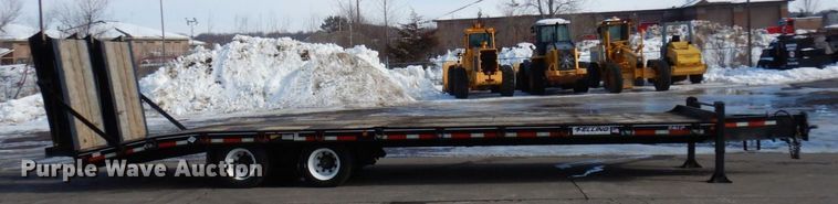 image for item AF9256 2011 Felling FT-40-2LP  paver special trailer