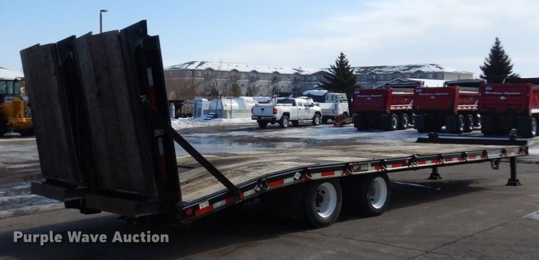 image for item AF9256 2011 Felling FT-40-2LP  paver special trailer