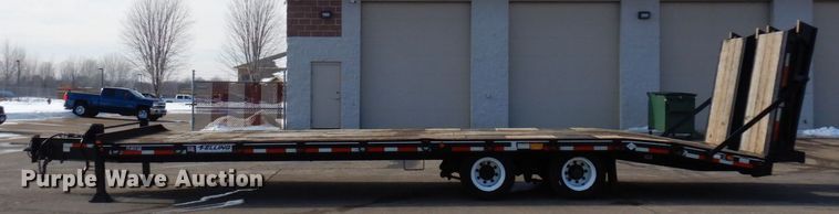 image for item AF9256 2011 Felling FT-40-2LP  paver special trailer