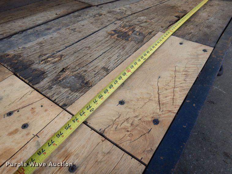 image for item AF9256 2011 Felling FT-40-2LP  paver special trailer