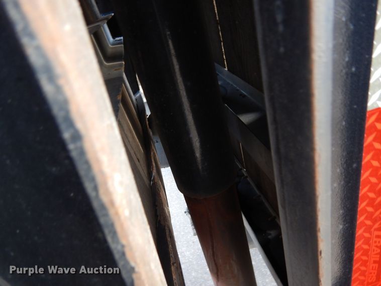 image for item AF9256 2011 Felling FT-40-2LP  paver special trailer